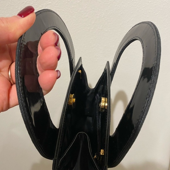 Salvatore Ferragamo Black Patent Leather Small Hand Bag Authentic Classic - Picture 9 of 16